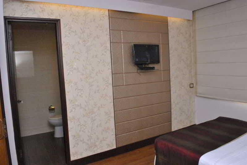 Jukaso Inn Pragati Maidan Yeni Delhi Dış mekan fotoğraf